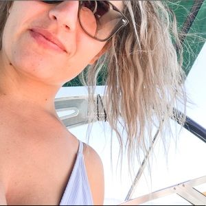 Meet your Posher, Marisa